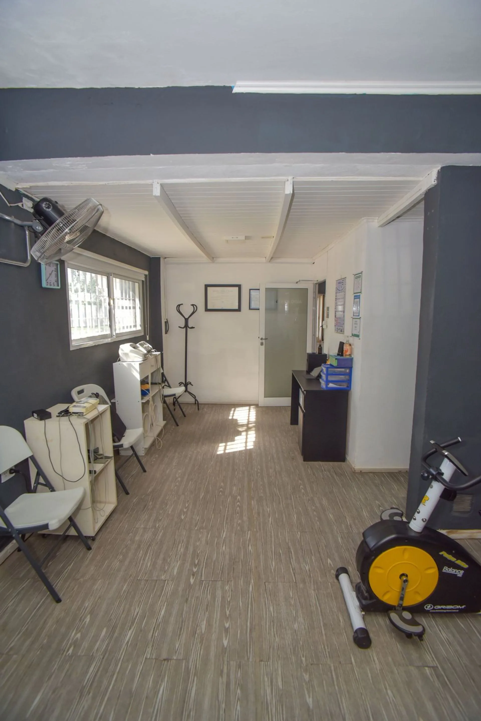 GRAN CASA EN ESQUINA + LOCAL COMERCIAL foto 5