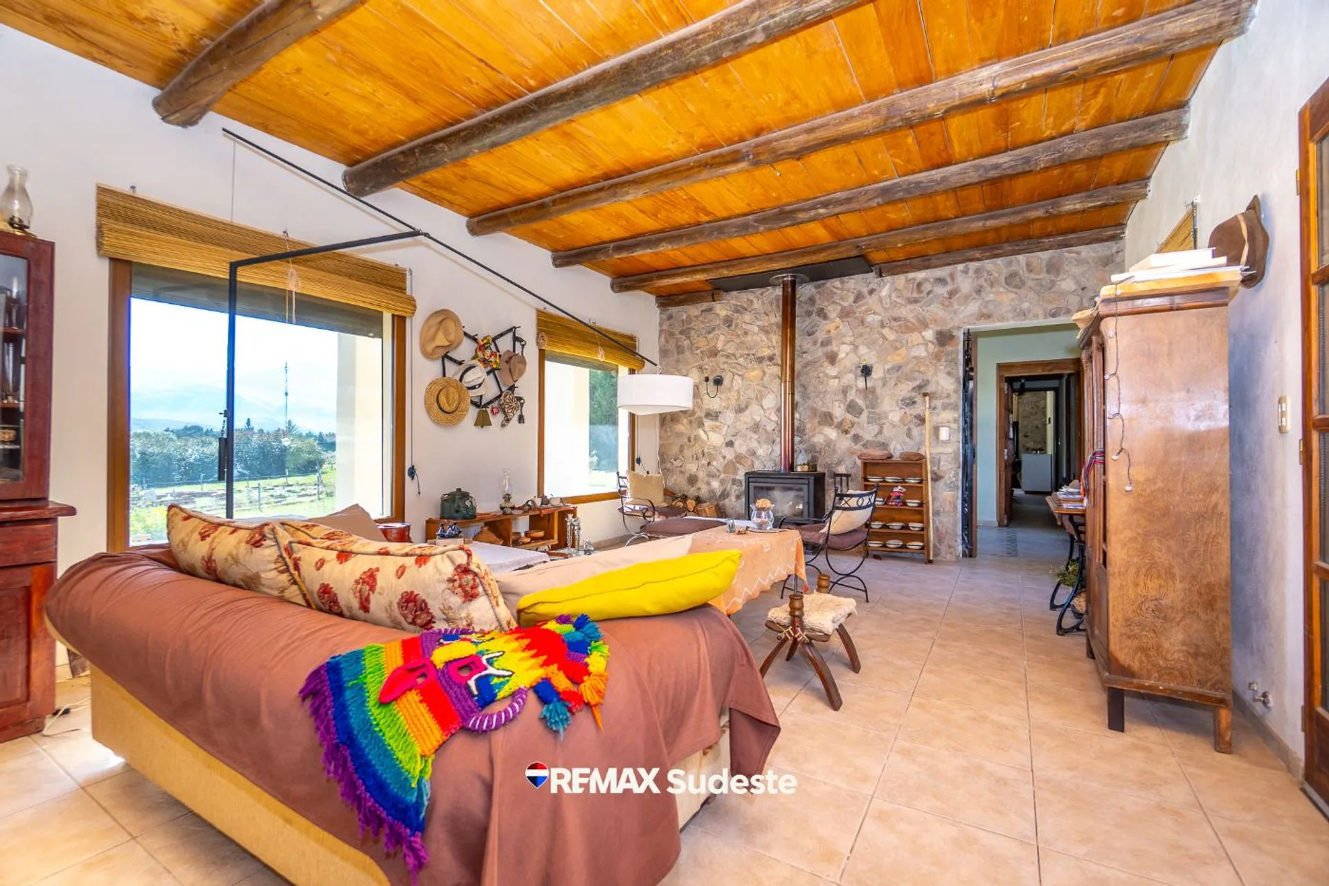 VENTA CASONA DE CAMPO CON PILETA, SAN ANDRES foto 5