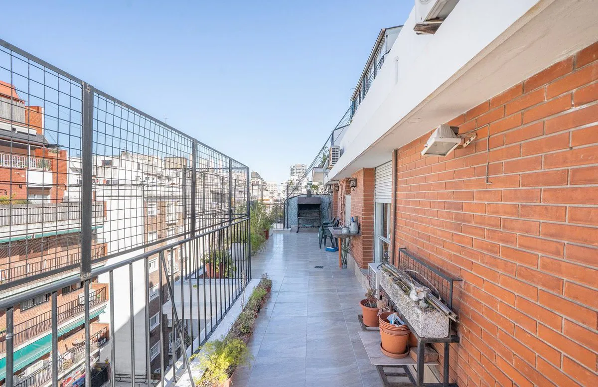 Departamento en Venta con GRAN BALCON TERRAZA foto 2