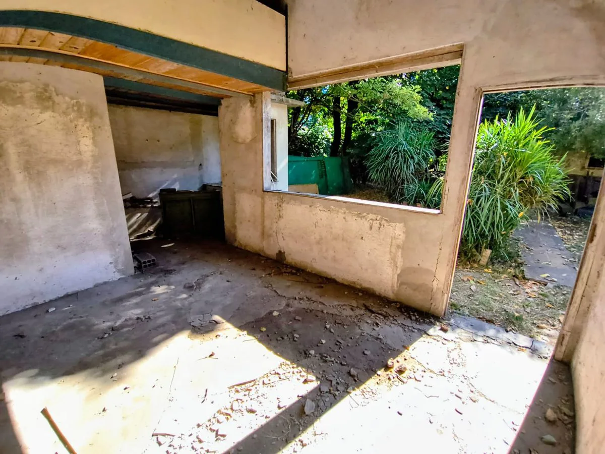 CASA A REFACCIONAR LA REJA foto 5