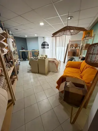 OPORTUNIDAD LOCAL COMERCIAL EN VENTA foto 2