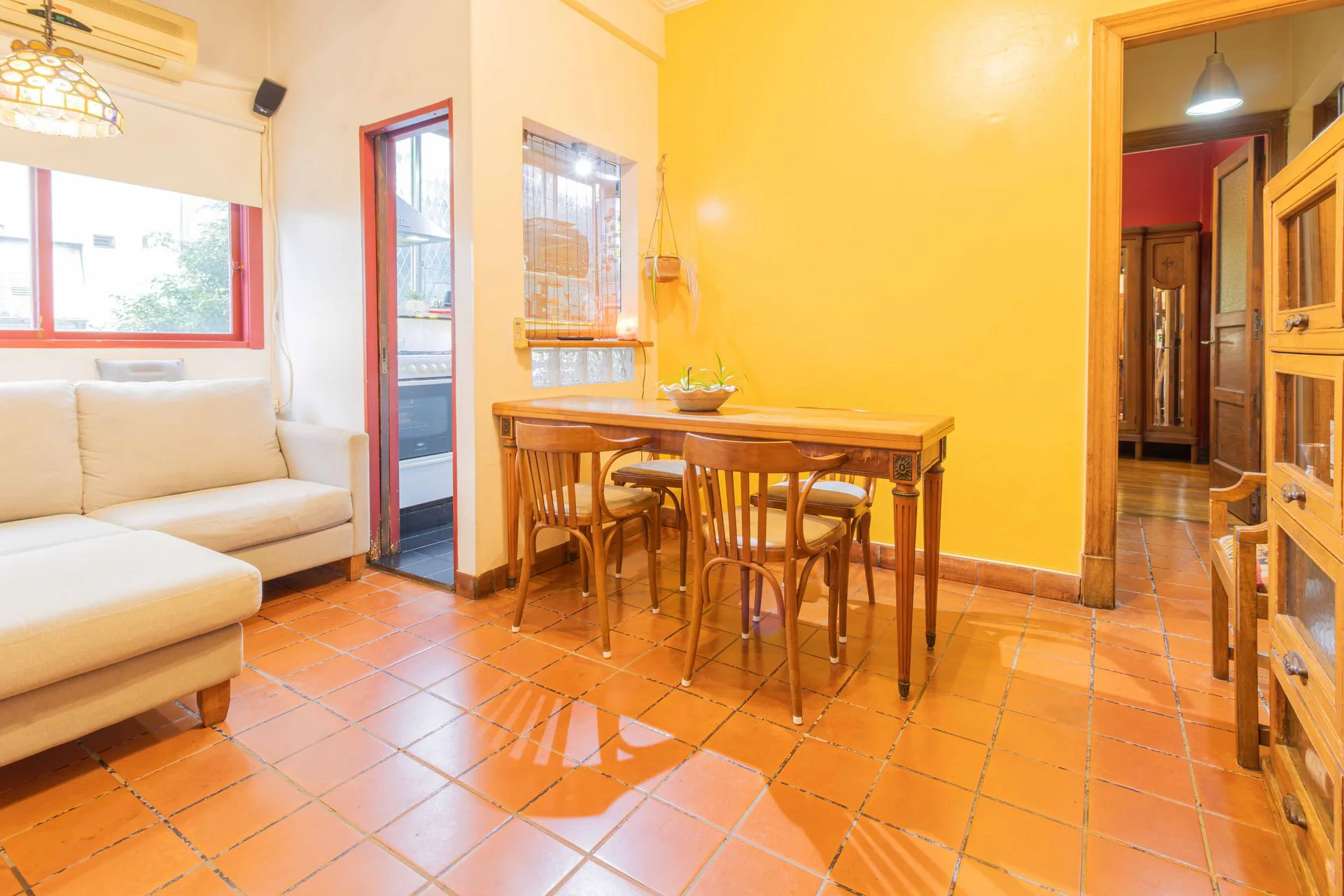 Venta Hogar Obrero: 3 Amb + Escritorio y Mucha Luz foto 5