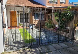 OLIVOS UNICENTER, chal.duplex 1 pta., cochera, foto 1
