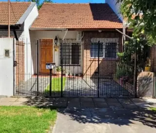 OLIVOS UNICENTER, chal.duplex 1 pta., cochera, foto 5