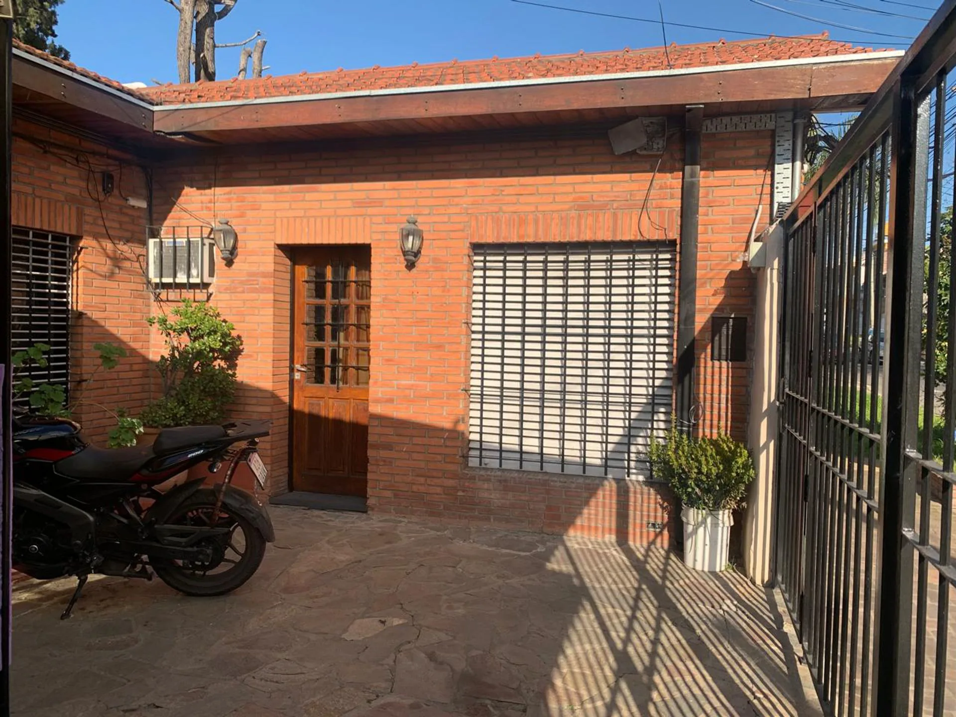 HERMOSA CASA MULTIFAMILIAR! OPORTUNIDAD INVERSIÓN foto 5