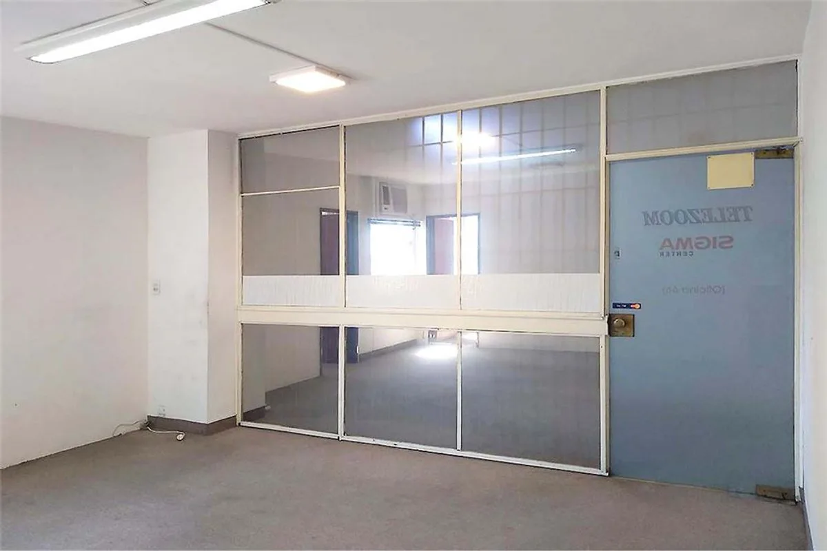 Venta de Oficina/Deposito 3 amb - San Nicolás foto 3