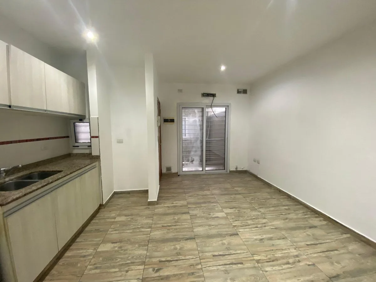 VENTA DEPARTAMENTO 2AMBIENTES COCHERA PADUA foto 4