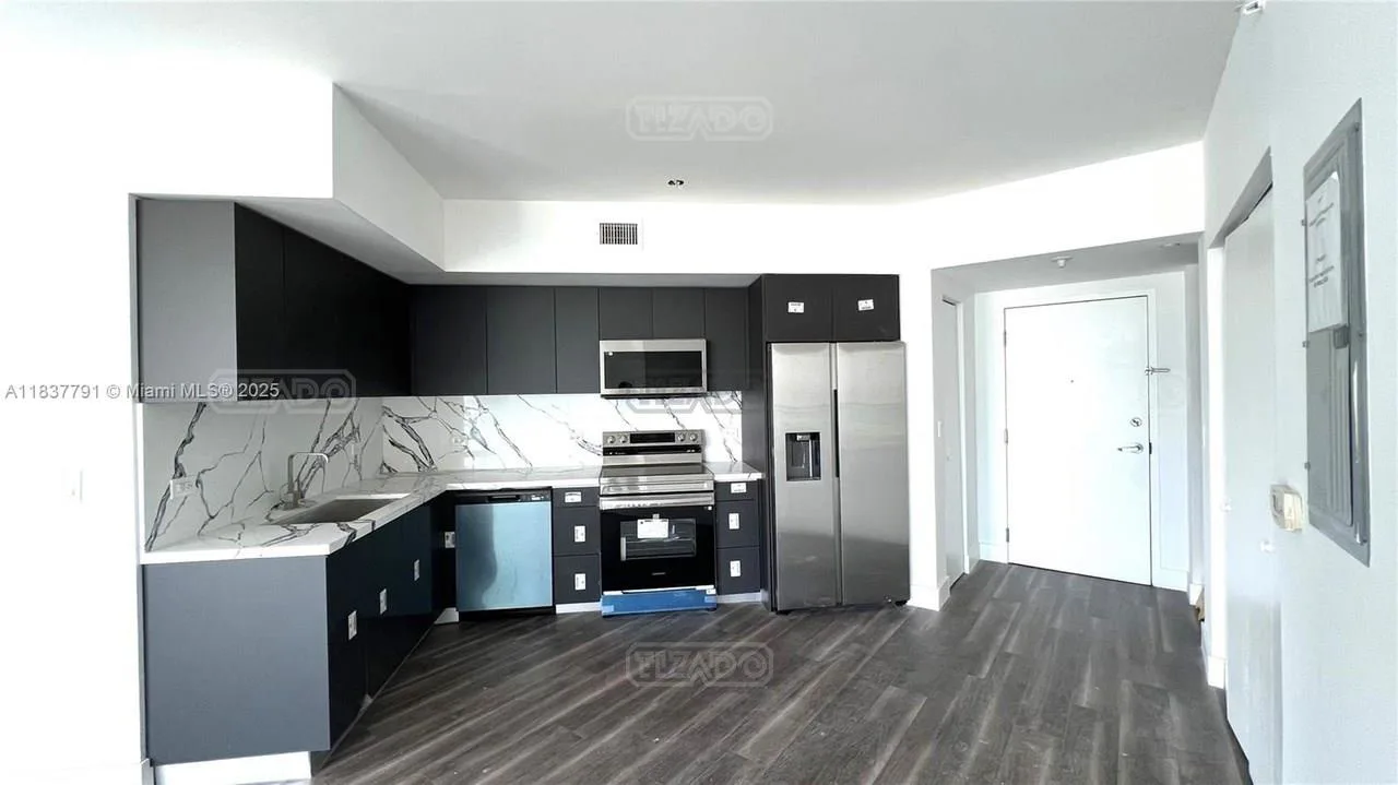 350 S Miami Ave #2401 300 foto 2