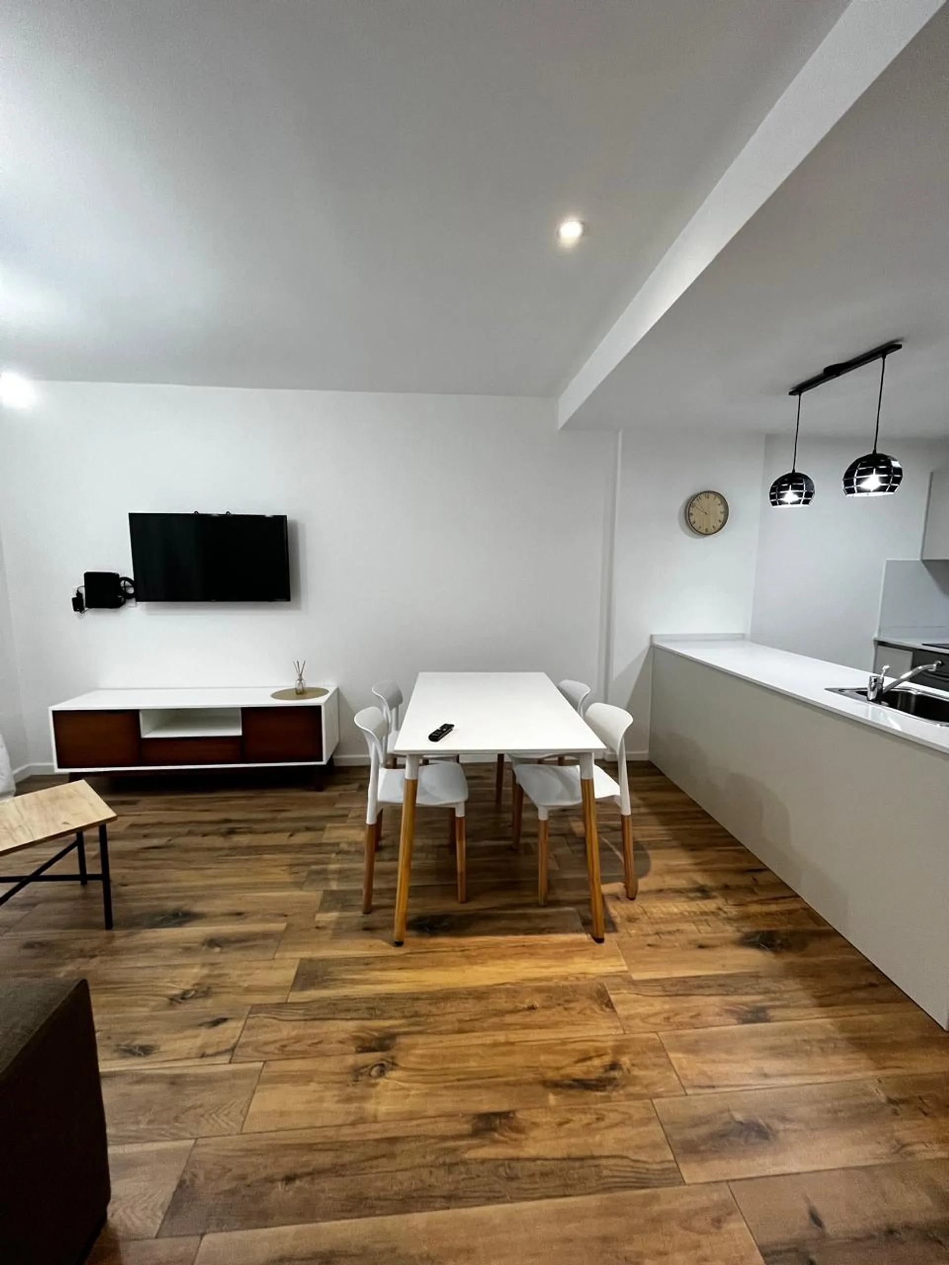 Depto en venta + cochera GARDEN INN RESIDENCES foto 3