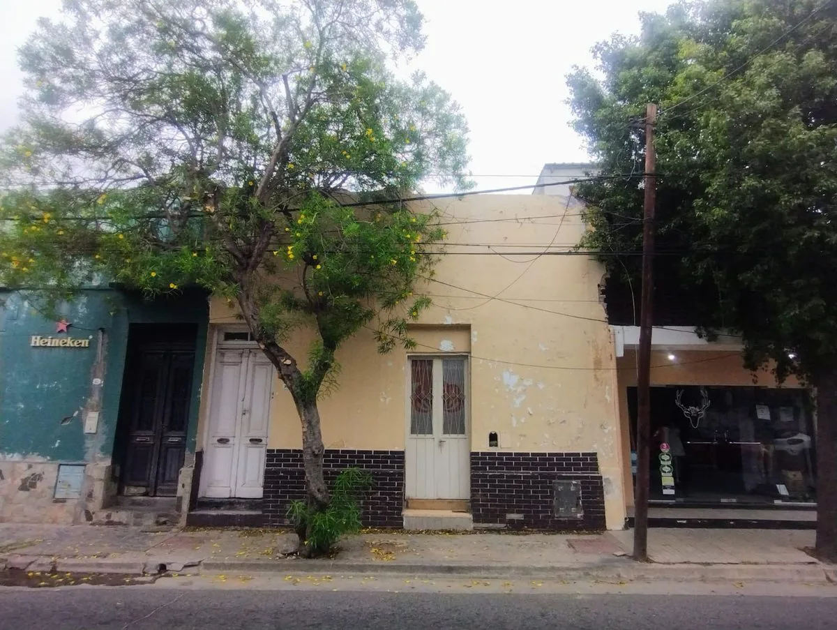 SE VENDE CASONA CÉNTRICA. FACILIDADES. foto 2
