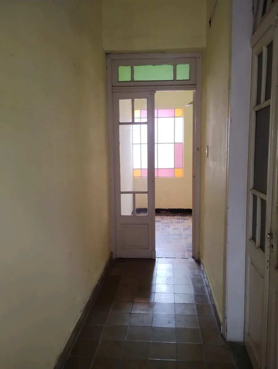 SE VENDE CASONA CÉNTRICA. FACILIDADES. foto 3