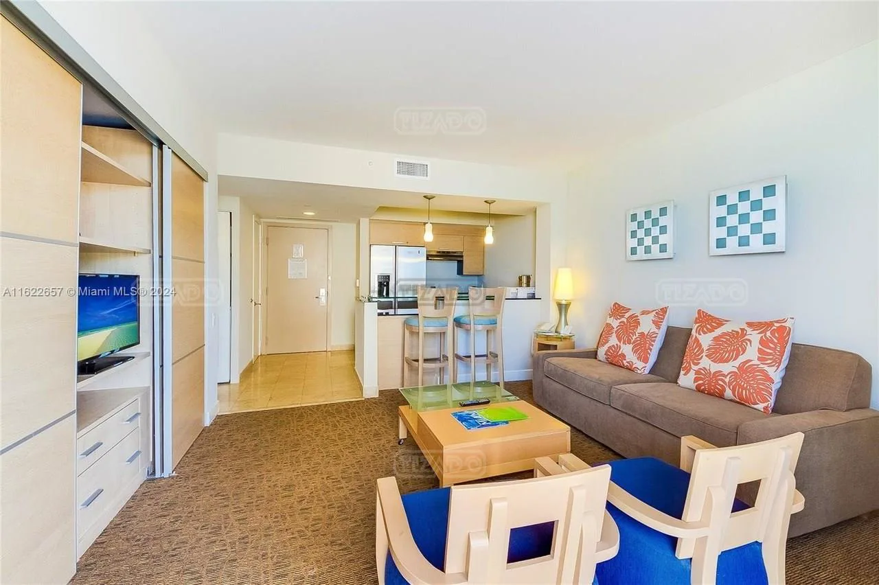 18683 Collins Ave #503 18600 foto 2