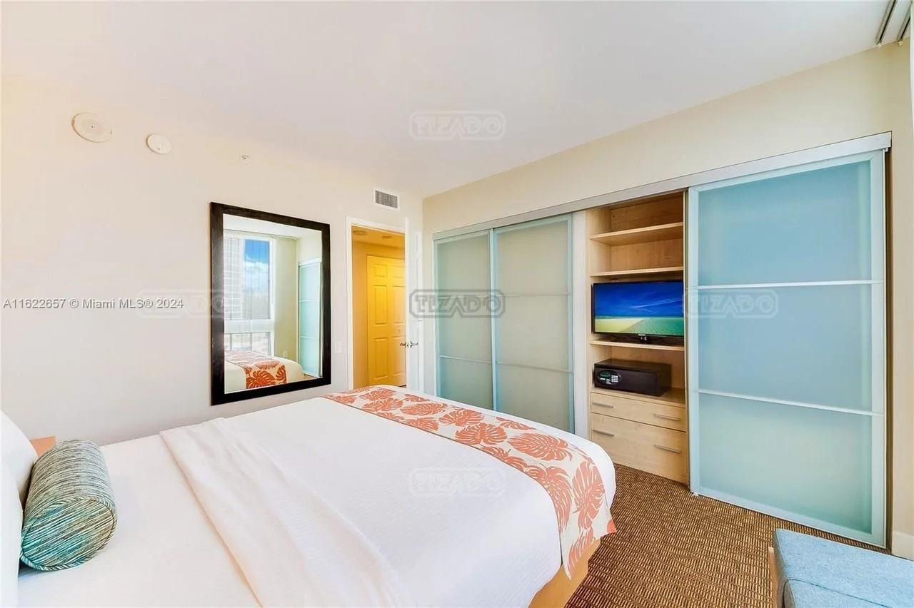 18683 Collins Ave #503 18600 foto 4