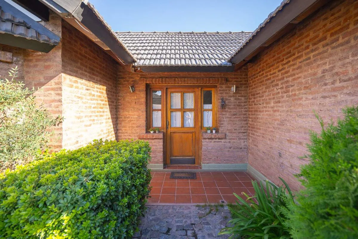 Casa en venta Campos de Echeverria - Oportunidad foto 5