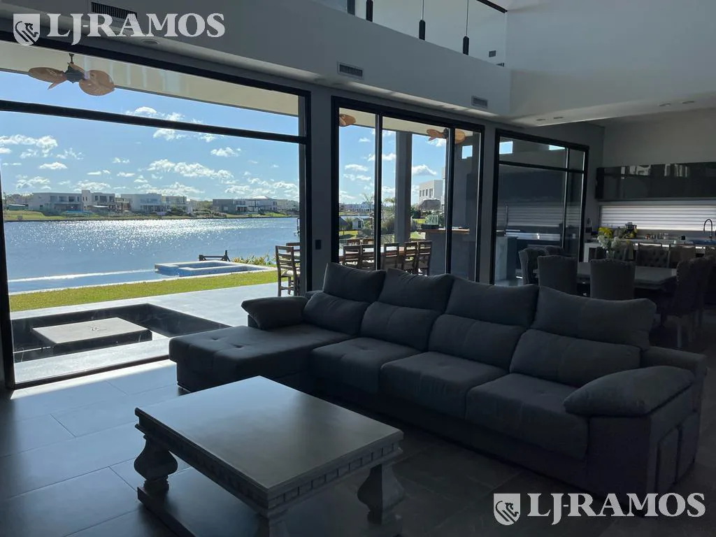 Casa en Vistas - Puertos - Escobar foto 3
