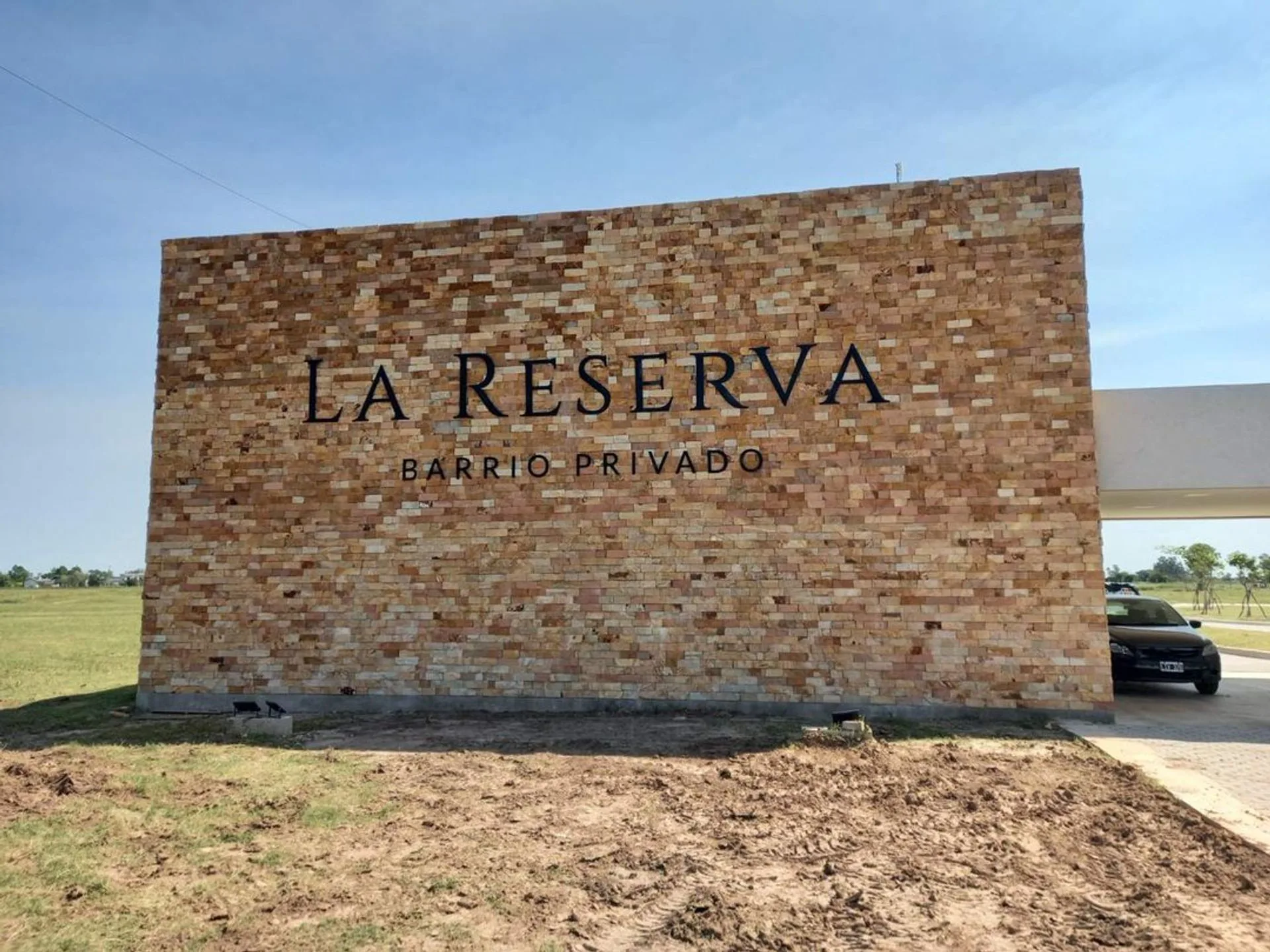 VENTA LOTE EN BARRIO PRIVADO LA RESERVA