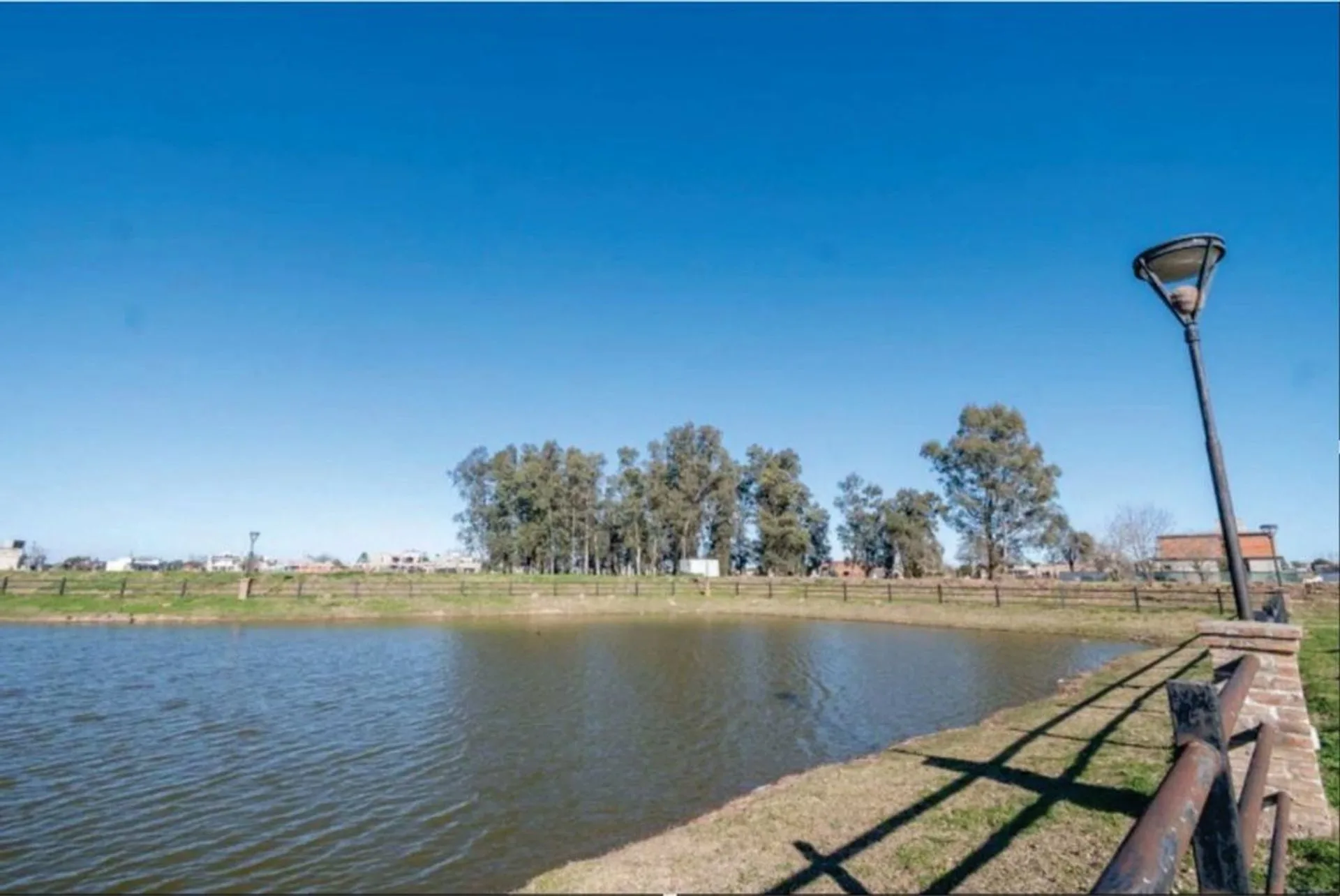 VENTA LOTE EN BARRIO PRIVADO LA RESERVA foto 5