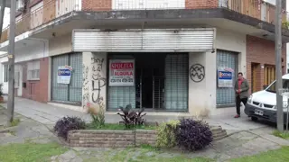 Local en esquina a 100 mts de Av. marquez de 50 m2 apox foto 1