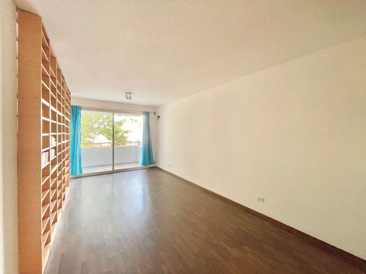 VENTA MONOAMBIENTE BAJO BELGRANO BALCON foto 3