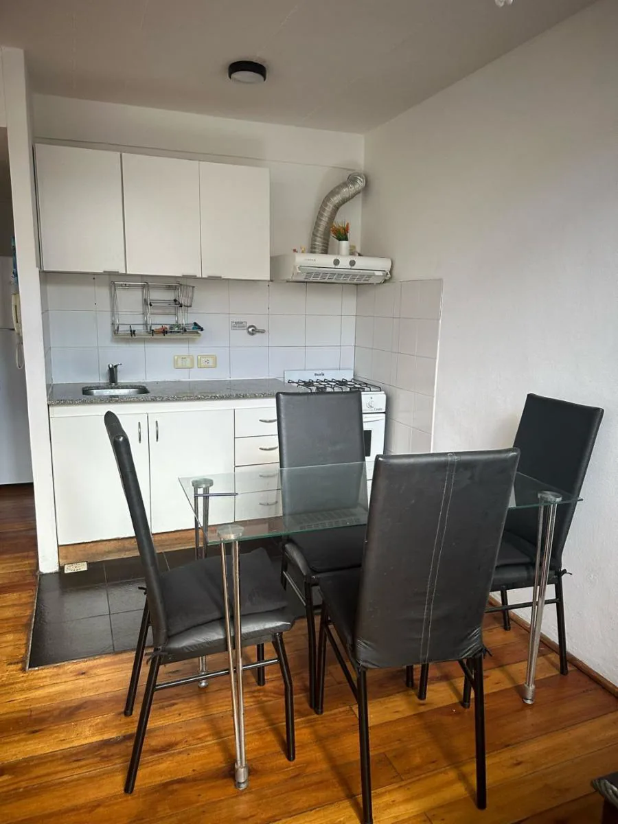 1-bedroom apartment in Palermo – photo 12 of 12