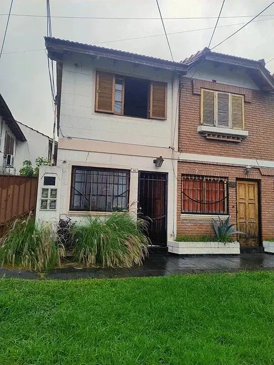 Duplex 2 ambientes con patio. Zona San Justo - la Matanza