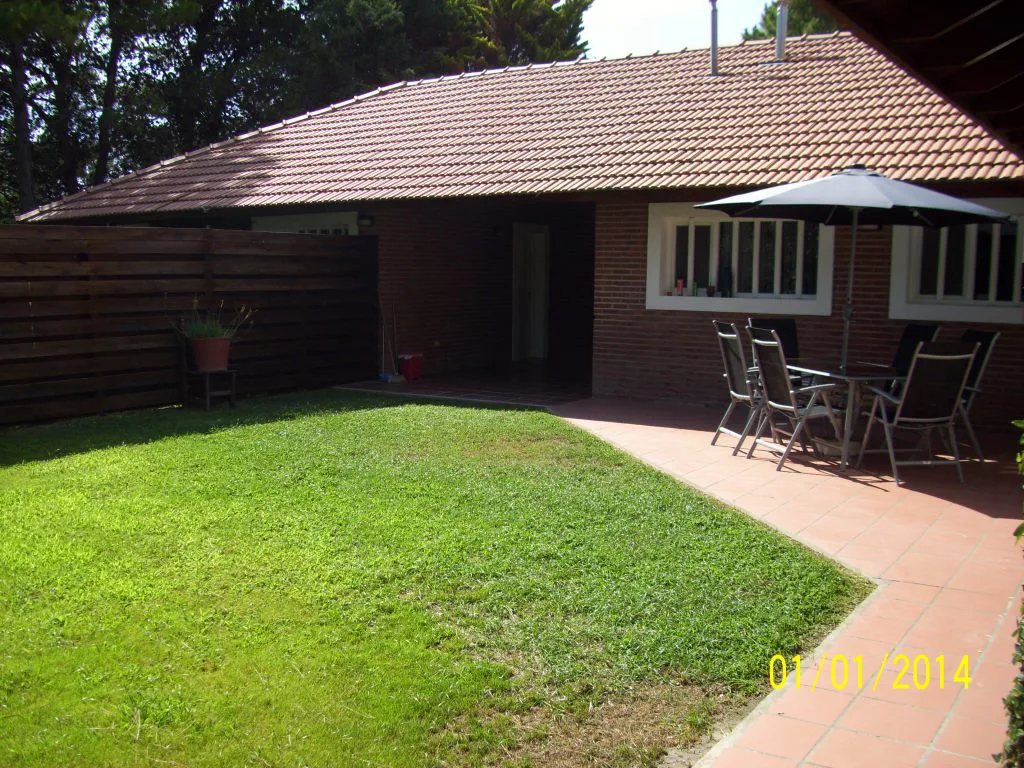 4-bedroom house in Pinamar