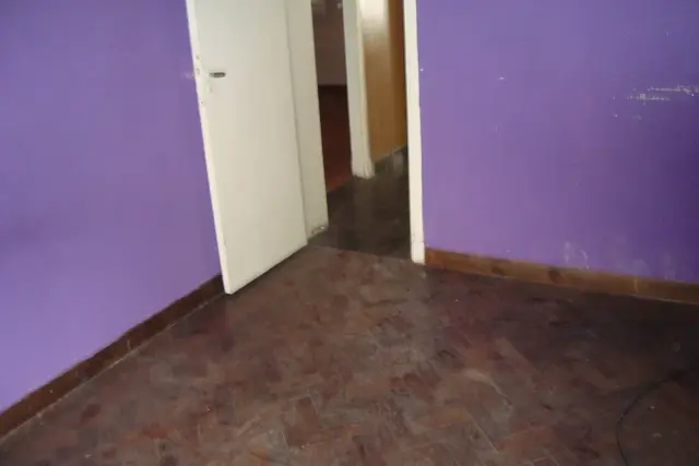 ADROGUE: OPORTUNIDAD !! CASA C/4 DORMIT,GARAJE Y DEPTO FDO C/3 HABITAC.EXC UBICAC.IDEAL VIVIENDA O DESARROLLO INMOBILIARIO. APTO CRED.HIP.GALICIA/SANT