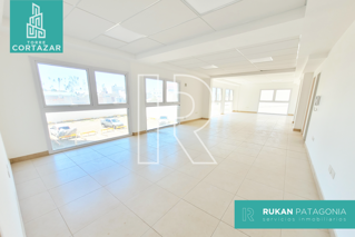 #Alquiler_RUKAN Oficina | TORRE CORTAZAR | Oficina 4 | 72 m2|CalleHUMBERTO BEGHIN | Caleta Olivia.- foto 1