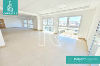 #Alquiler_RUKAN Oficina | TORRE CORTAZAR | Oficina 4 | 72 m2|CalleHUMBERTO BEGHIN | Caleta Olivia.- foto 2