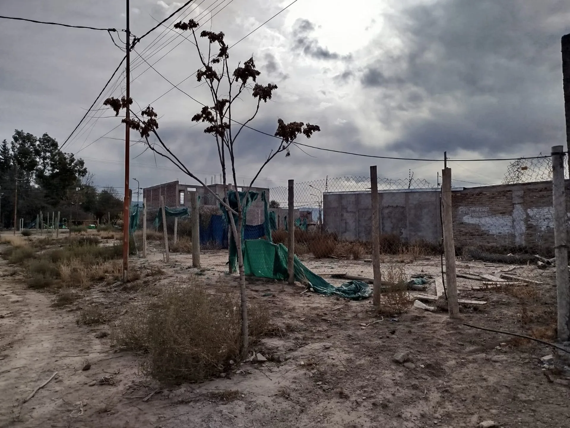 BARRIO MUTUAL YPF LOTE 200 MTS foto 4