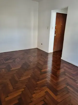 SE VENDE DPTO 2 AMB EXCELENTE ESTADO foto 3