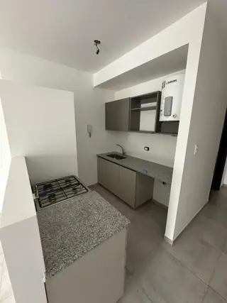 ALQUILER MONOAMBIENTE EN 5TO PISO foto 5