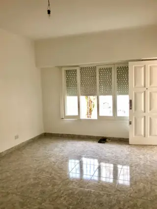Hermosa propiedad de 3 dormitorios con una ubicación centrica. foto 3