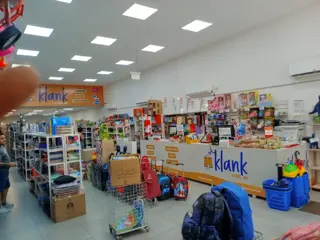 Local en Venta | Bº Centro | Dos plantas | Amplio Salon | Deposito y Oficinas foto 3