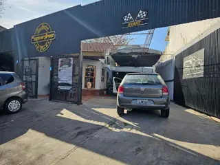 VENTA DE LOCAL COMERCIAL EN BANFIELD, L. DE ZAMORA foto 2