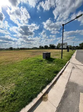 Bella Vista VENTA de Lote Nuevo Bo cerrado La Huella excelente entorno.. foto 5