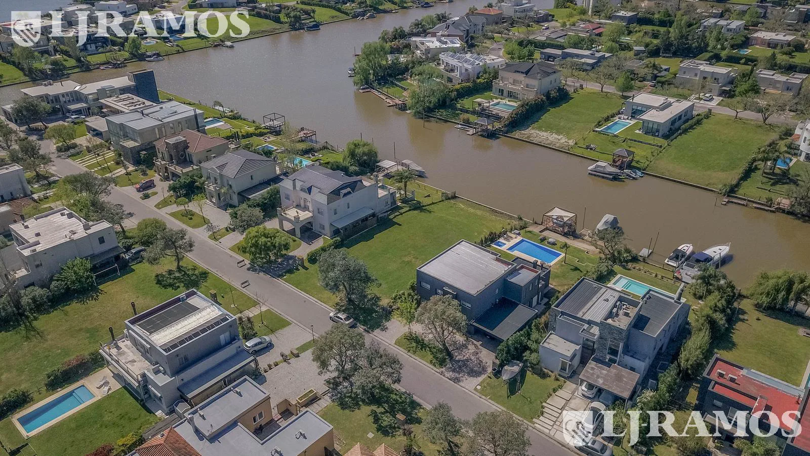 LOTE AL RIO. OPORTUNIDAD. foto 2