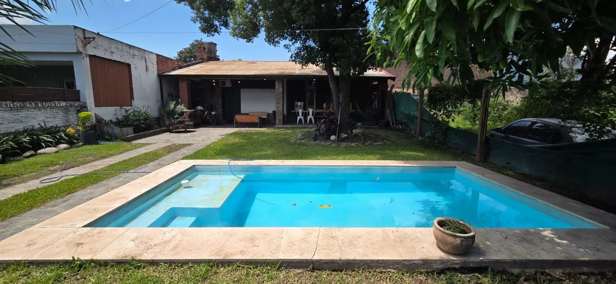 VENTA CASA A REFACCIONAR YERBA BUENA CON PILETA foto 5
