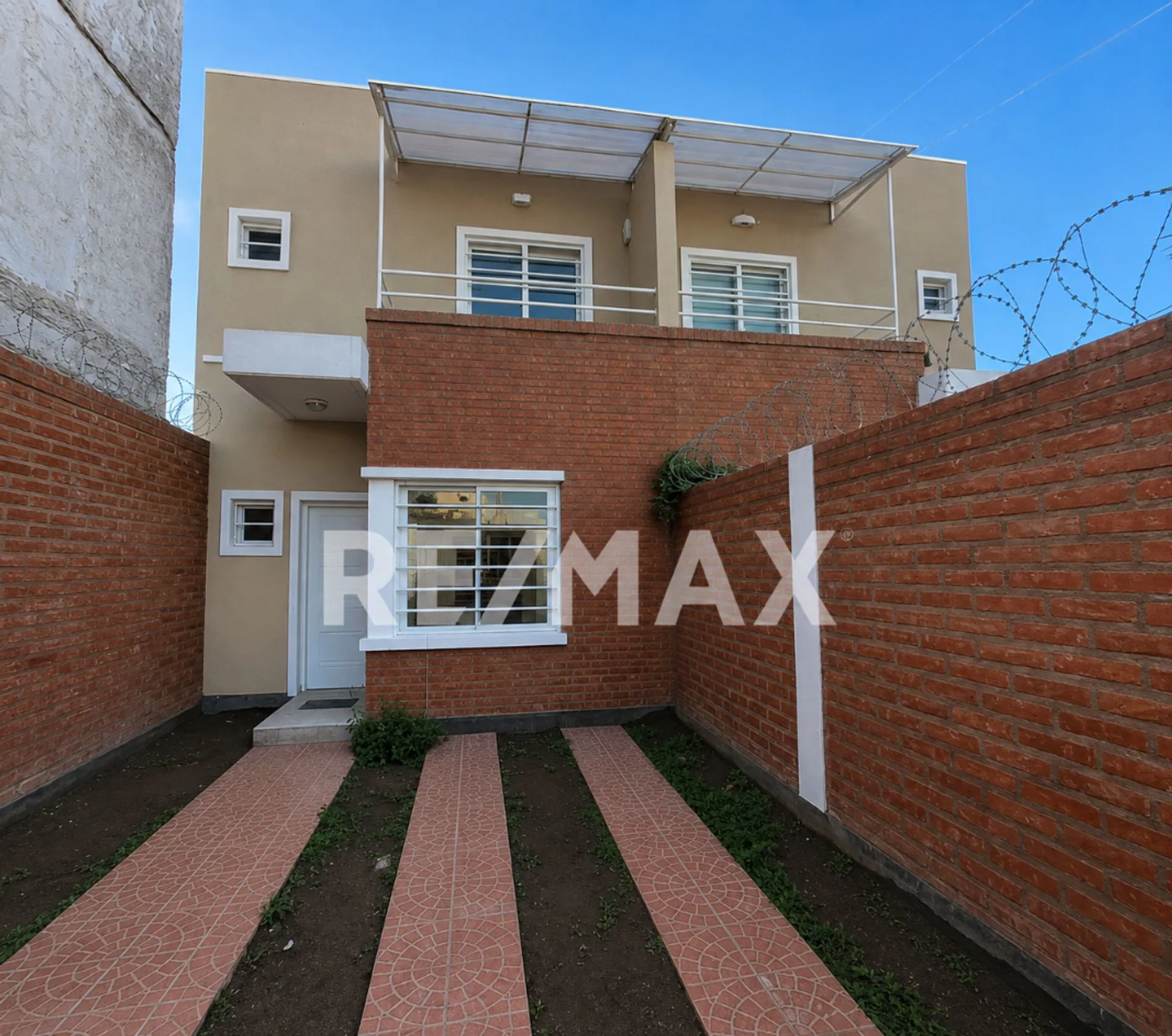 VENTA DUPLEX 2 DORMITORIOS CIPOLLETTI foto 3