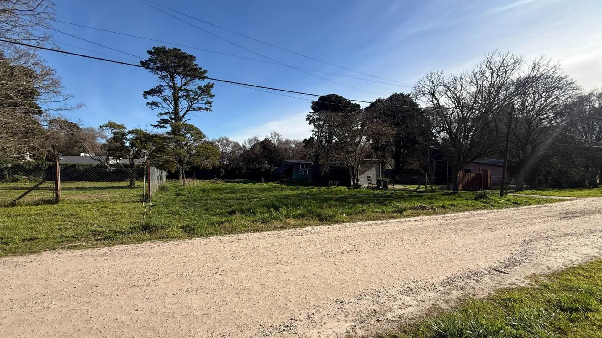 VENTA LOTE EN COLINA ALEGRE CALLE PRINCIPAL