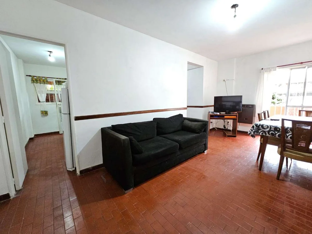 VENTA DPTO 4 AMBIENTES PATIO COCHERA M CORONADO foto 3