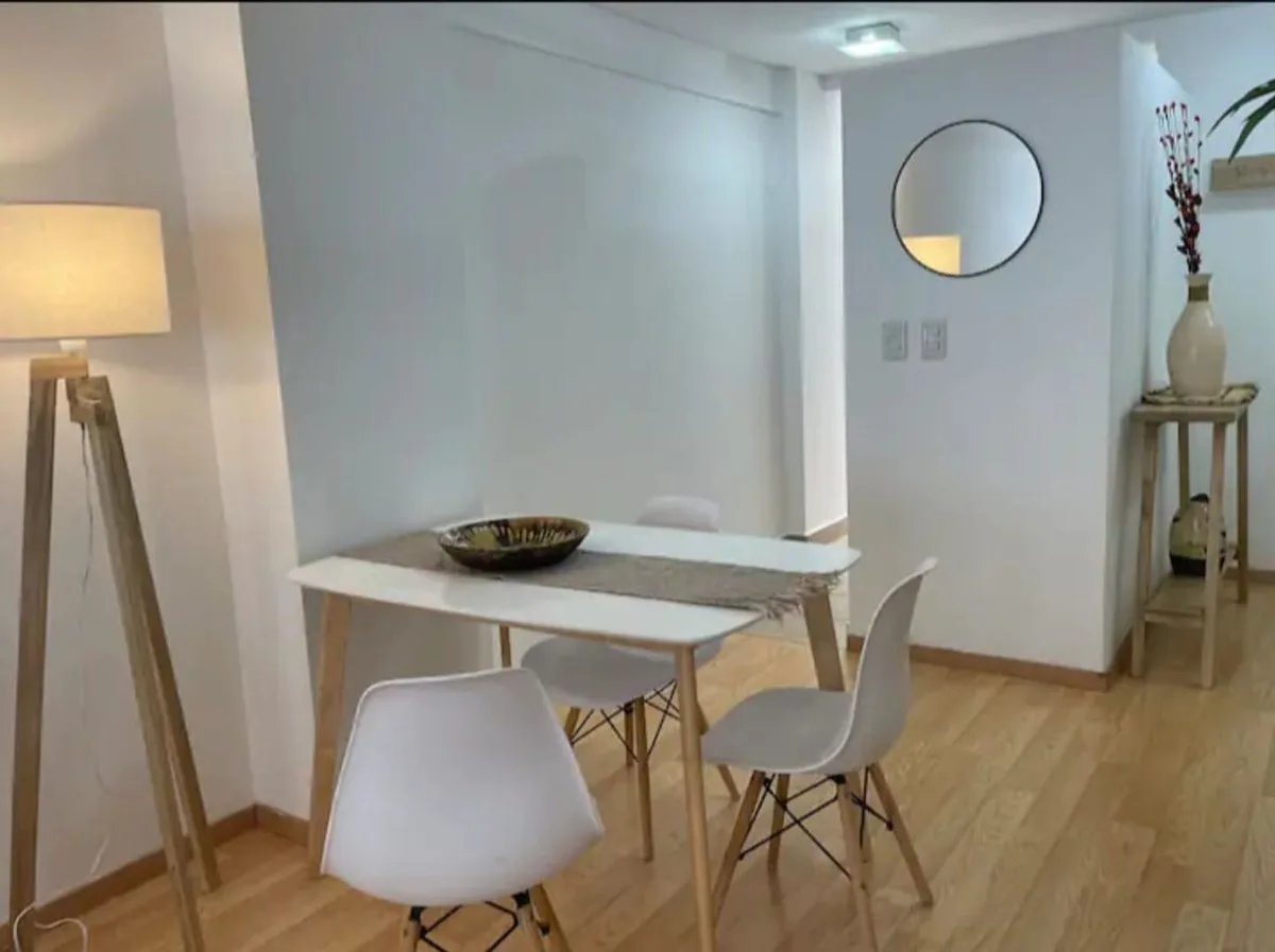 Alquiler Recoleta - 1 amb. div. Balcón Amenities foto 3