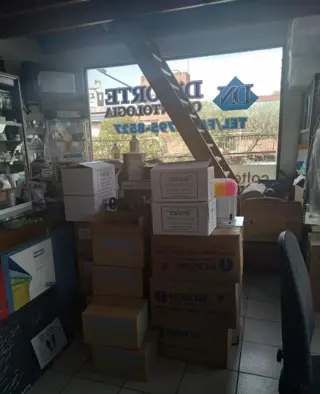 VENTA FONDO DE COMERCIO, PRODUCTOS ODONTOLOGICOS, VTE. LOPEZ foto 4