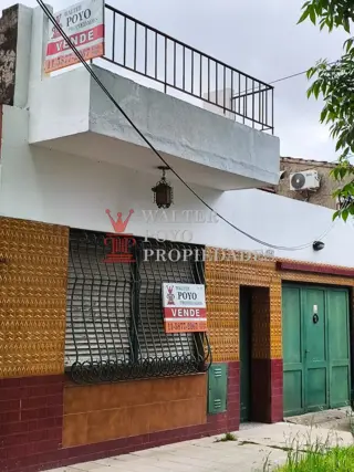 Casa de 2 Ambientes con Garaje, Departamento anexo y Fondo libre. Oportunidad en Villa Domínico foto 1