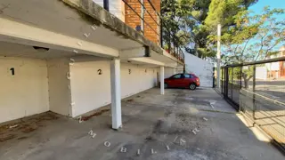 IMPECABLEMENTE PROLIJO, HERMOSO, RADIANTE Y LLENO DE ENERGÍA foto 2