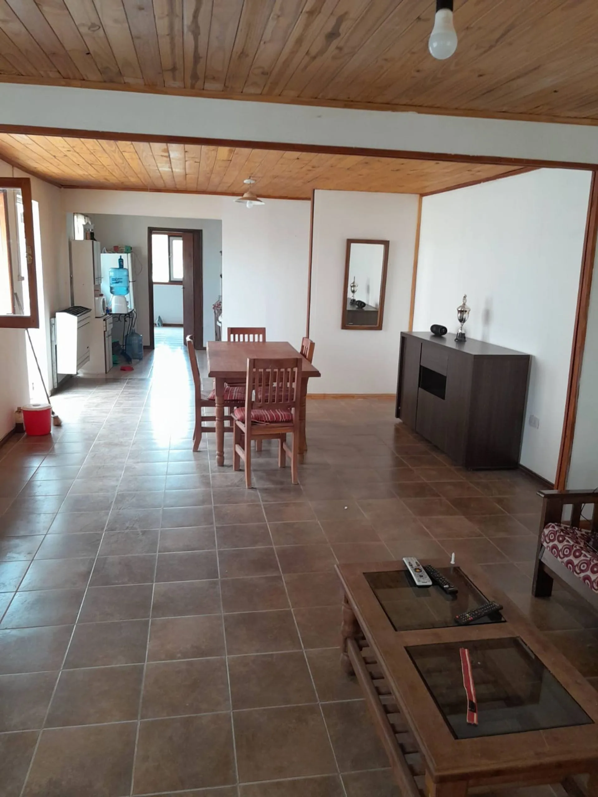 Casa en venta en Trevelin – 3 dormitorios, amplio foto 5