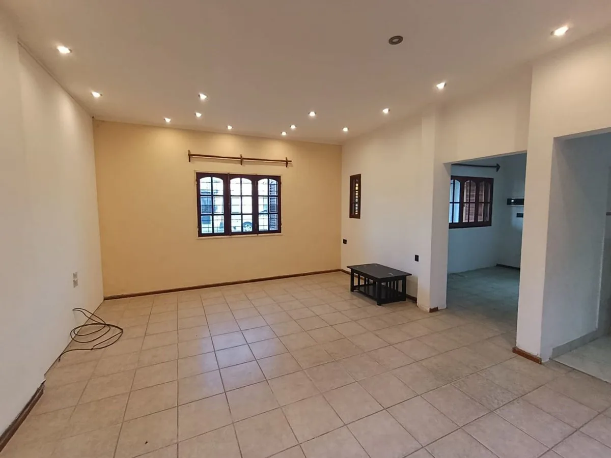 Amplia propiedad en venta barrio Paracao foto 4