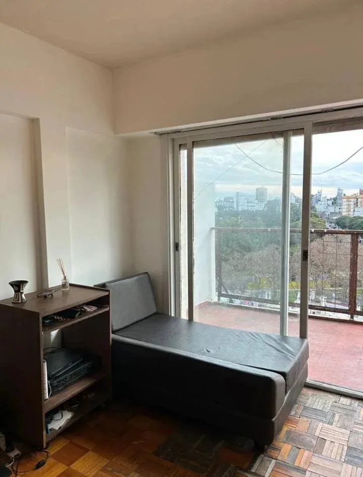 Se vende un departamento de 2 ambientes con balcón - Barracas foto 4