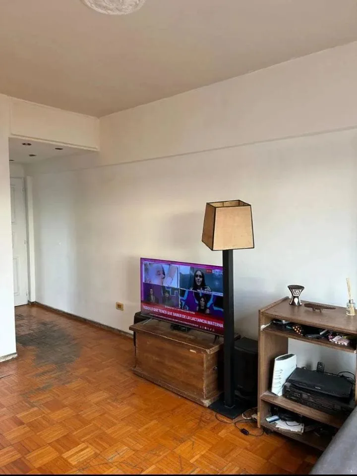 Se vende un departamento de 2 ambientes con balcón - Barracas foto 5