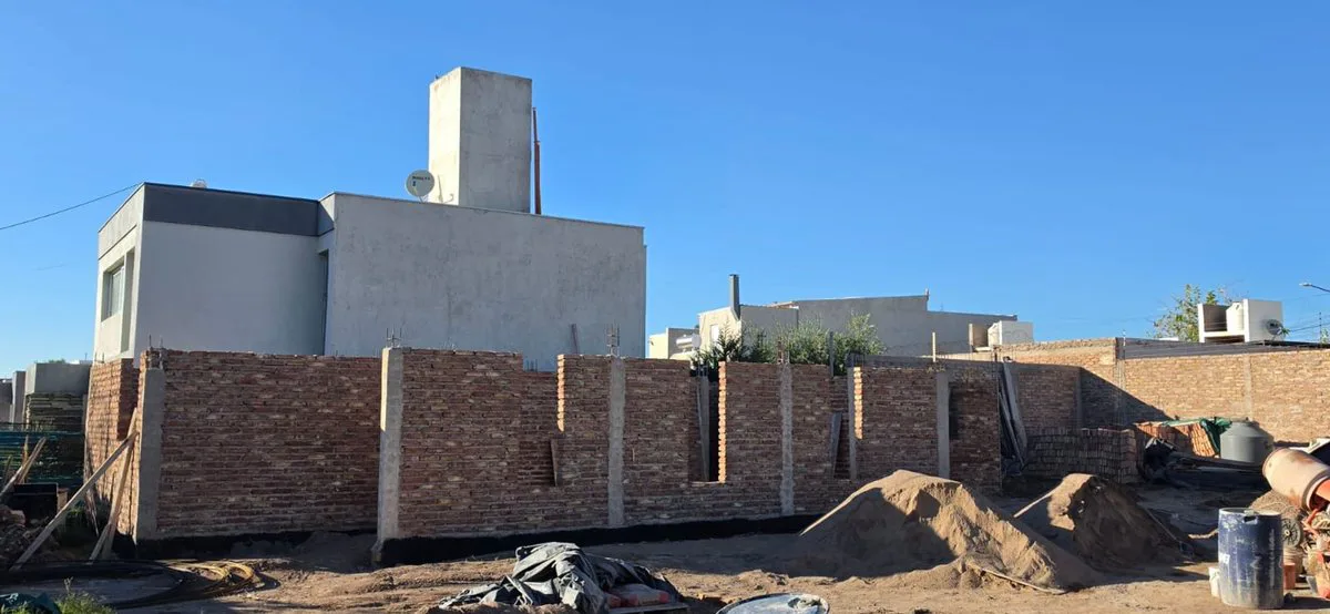 Casa en obra Pinar del Sol 6-U$ 60000 y cuotas foto 5